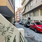 Penthouse Wt Private Patio 1St Floor 3 Rooms 65Sqm