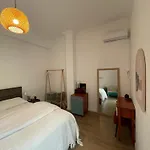 Penthouse Wt Private Patio 1St Floor 3 Rooms 65Sqm