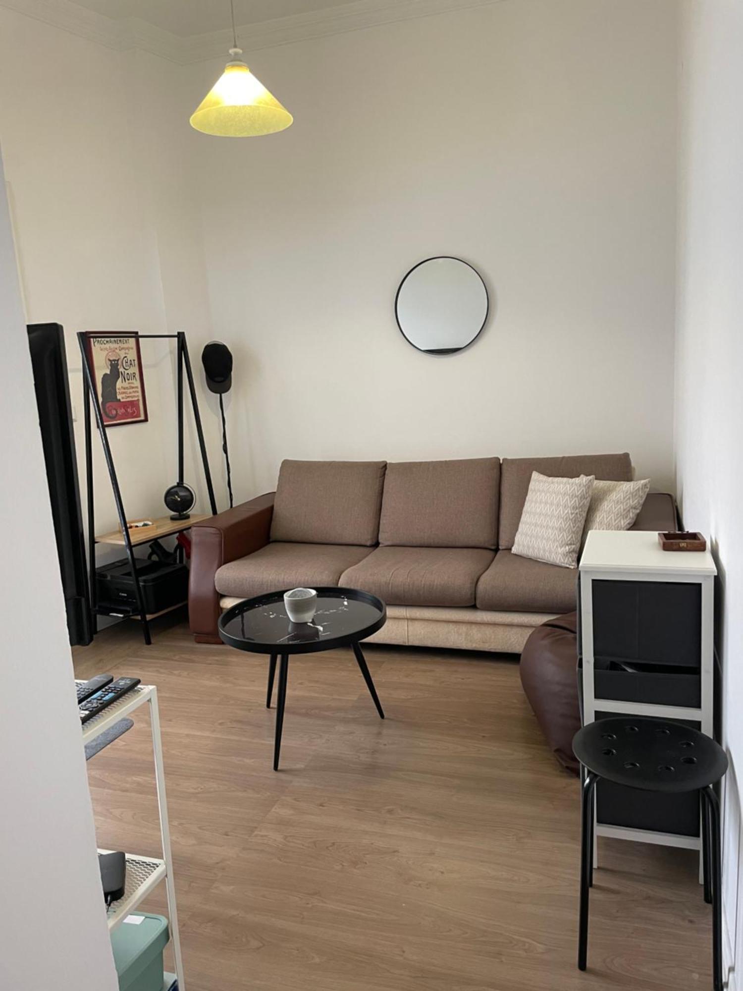 Penthouse Wt Private Patio 1st Floor 3 65sqm *