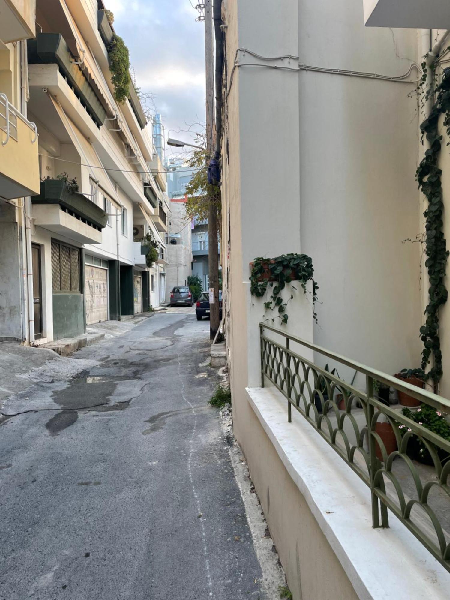 Penthouse Wt Private Patio 1st Floor 3 65sqm Appartement