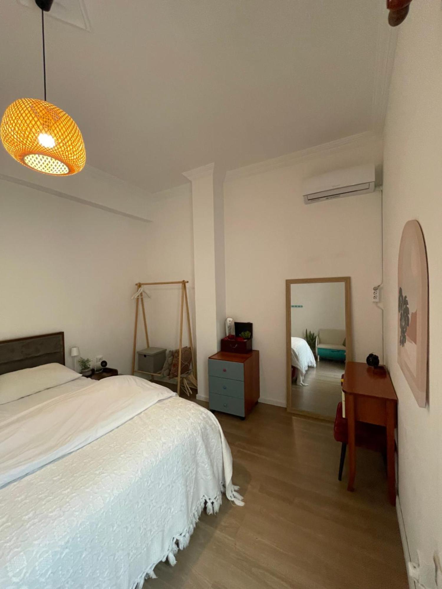 Penthouse Wt Private Patio 1st Floor 3 65sqm *