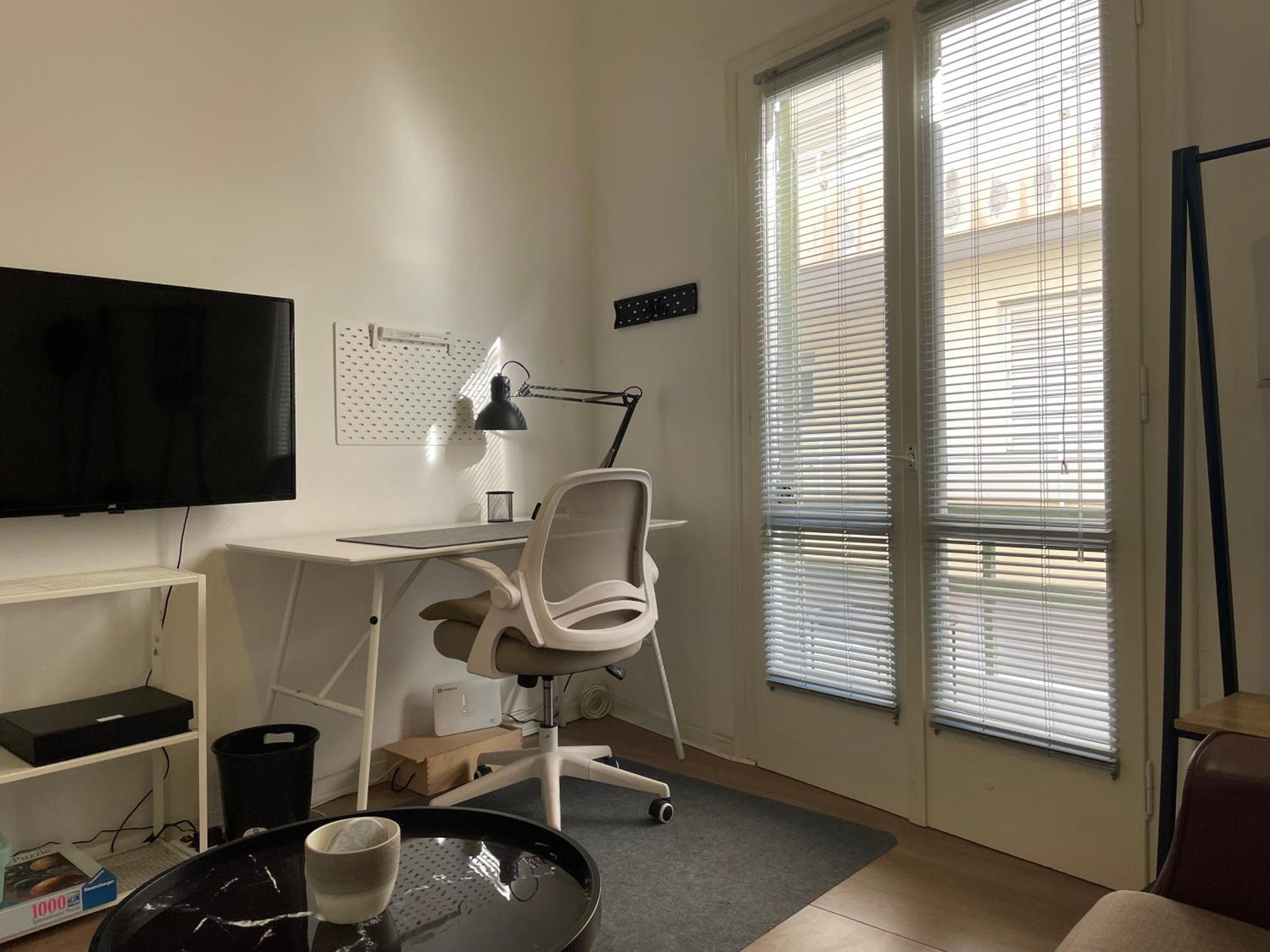 Appartement Penthouse Wt Private Patio 1st Floor 3 65sqm *